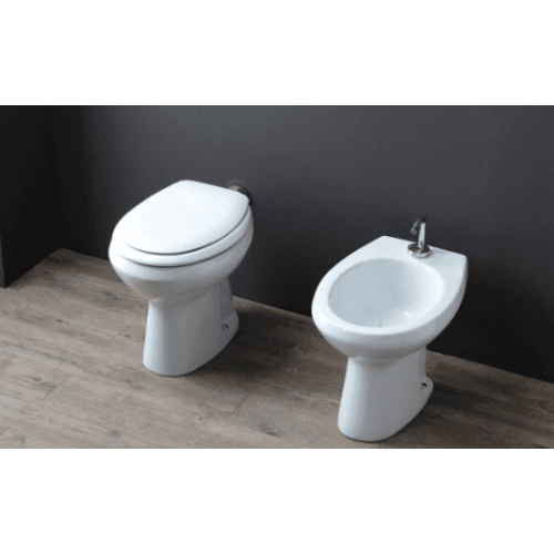 Coppia Vaso e Bidet con scarico a terra o parete Fly coprivaso incluso