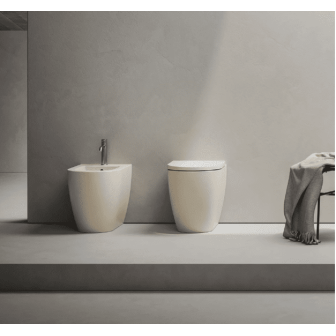 Coppia Vaso e Bidet Futura coprivaso incluso