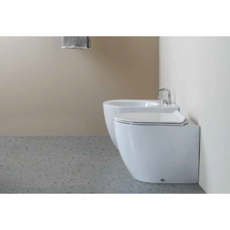 Coppia Vaso e Bidet filo muro e copriwc Music